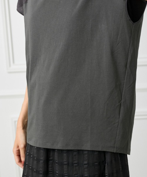 INED（イネド）の「トリコットシフォン シースルードッキングプルオーバー（Tシャツ/カットソー・レディース・オフホワイト/チャコールグレー/ブラック・9号）」の12枚目の写真