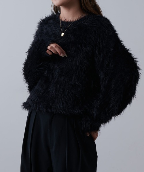 Lui's(ルイス)の「シャギークルーネックニット(ニット/セーター・レディース・ブラウン/チャコールグレー/ライトグレー/ホワイト/サックスブルー/ブラック・XS/M)」の10枚目の写真