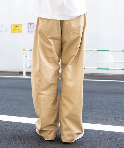 Subciety（サブサエティ）の「Curve chino pants（チノパンツ・メンズ・ベージュ/カーキ/ブラック/ダークグレー・マルチサイズ）」の16枚目の写真