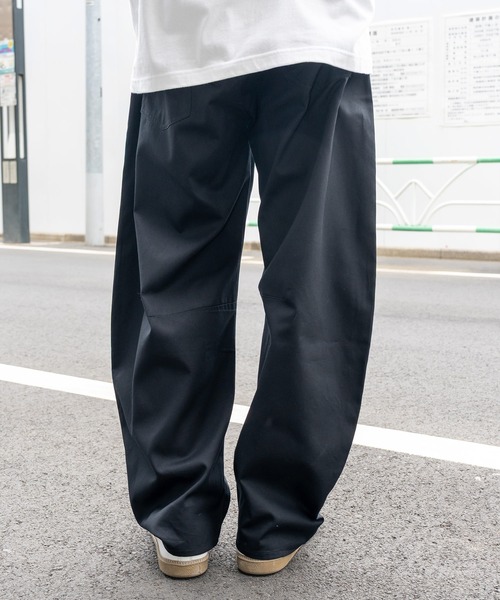 Subciety（サブサエティ）の「Curve chino pants（チノパンツ・メンズ・ベージュ/カーキ/ブラック/ダークグレー・マルチサイズ）」の6枚目の写真
