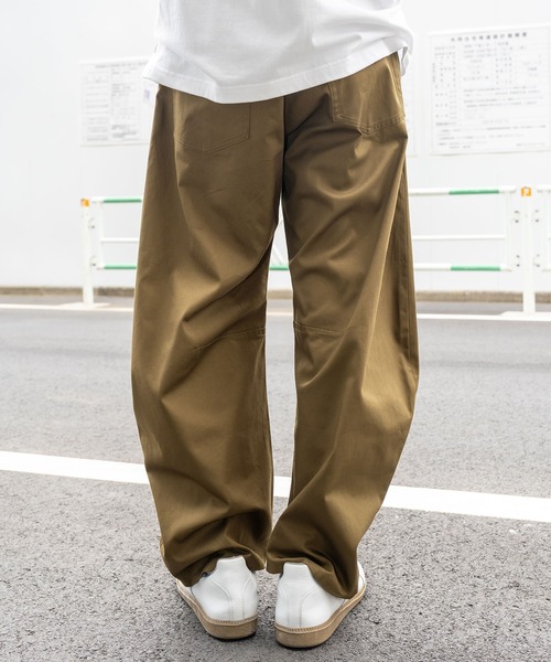 Subciety（サブサエティ）の「Curve chino pants（チノパンツ・メンズ・ベージュ/カーキ/ブラック/ダークグレー・マルチサイズ）」の11枚目の写真