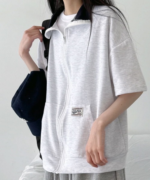 NANAHACHI(ナナハチ)の「配色カラー ジップアップ 半袖トレーナー(Tシャツ/カットソー・レディース・ライトグレー/ブラウン/ネイビー・FREE)」の18枚目の写真