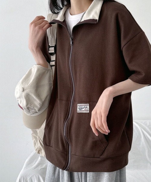 NANAHACHI(ナナハチ)の「配色カラー ジップアップ 半袖トレーナー(Tシャツ/カットソー・レディース・ライトグレー/ブラウン/ネイビー・FREE)」の22枚目の写真