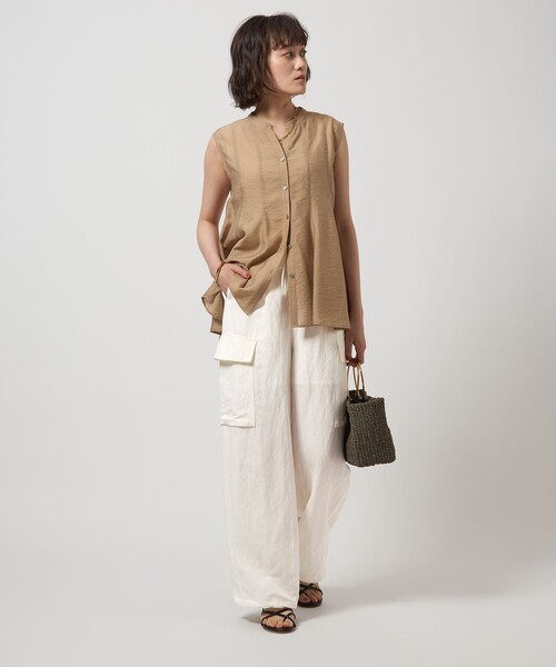 green label relaxing（グリーンレーベルリラクシング）の「BREEZE LINEN ブリーズリネン カーゴ パンツ オフホワイト（カーゴパンツ・レディース・オフホワイト・36/38）」の13枚目の写真