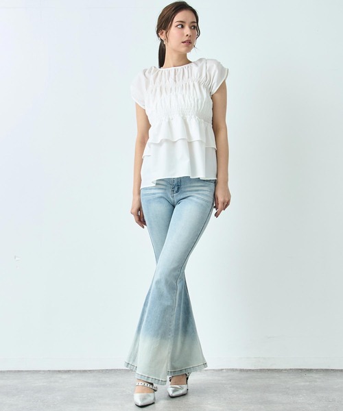 ANAP（アナップ）の「ブロード シャーリング ブラウス（シャツ/ブラウス・レディース・ブラック/オフホワイト/ブルー・FREE）」の6枚目の写真