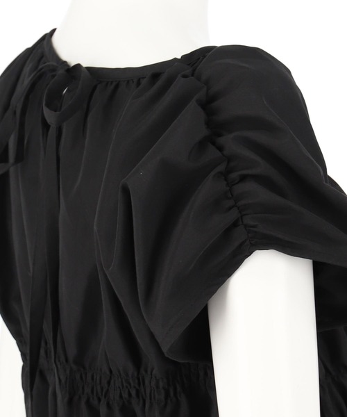 ANAP（アナップ）の「ブロード シャーリング ブラウス（シャツ/ブラウス・レディース・ブラック/オフホワイト/ブルー・FREE）」の17枚目の写真