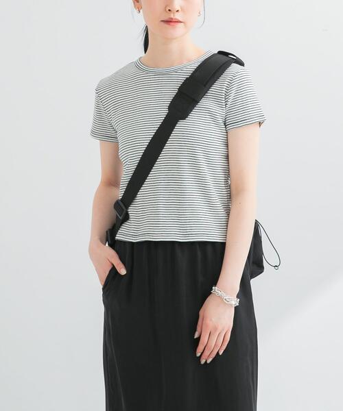 MILLER(ミラー)の「『別注』Miller×URBAN RESEARCH Prib Tiny T-SHIRTS(Tシャツ/カットソー・レディース・アイボリー/ブラック系その他/ブルー系その他・FREE)」の4枚目の写真