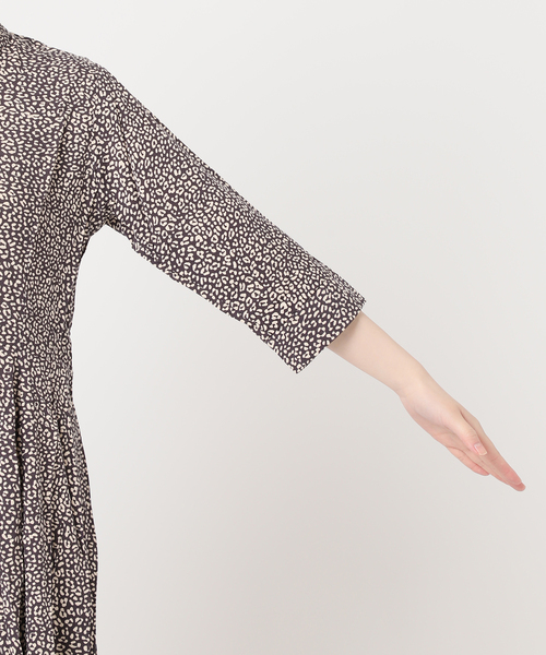 journal standard L'essage（ジャーナルスタンダードレサージュ）の「《追加》《別注》【LUSANA / ルサーナ】CARL MAXI DRESS：ワンピース（ワンピース・レディース・オートミール/ブラック系その他・SMALL）」の13枚目の写真