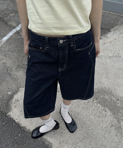 UNE MANSION（ユヌマンション）の「【ボタンでサイズ調整可能】【ユニセックスデニム】ウェーブバルーンウォッシュドユニークサイドポケットバミューダハーフパンツデニム（デニムパンツ・レディース・ライトブルー/ダークブルー・SMALL/MEDIUM/LARGE）」の11枚目の写真