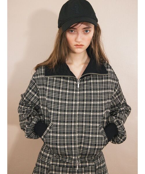 NEW ERA（ニューエラ）の「LACE LOGO CAP（キャップ・レディース・ブラック/ベージュ・FREE）」の4枚目の写真