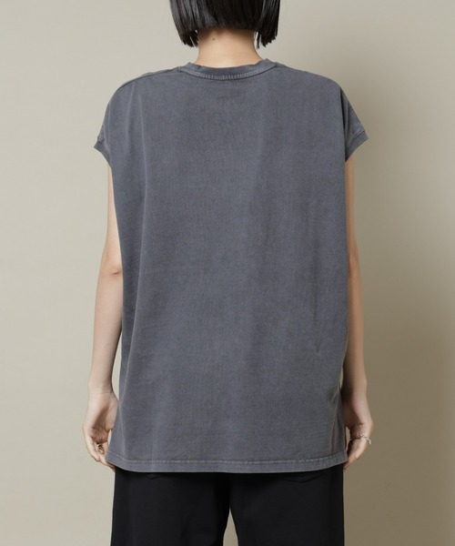 upperhights（アッパーハイツ）の「upper hights/BIG NO SLEEVE TEE（Tシャツ/カットソー・レディース・スミクロ/モカ・1）」の5枚目の写真