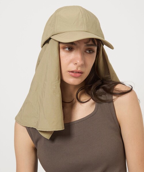 green label relaxing(グリーンレーベルリラクシング)の「【WEB限定】2WAY シェードキャップ / 帽子 - UVカット -(ハット・レディース・ブラック/ベージュ・FREE)」の4枚目の写真