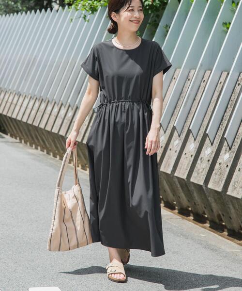 セール】『UR TECH』サマシェアウエストドロストワンピース
