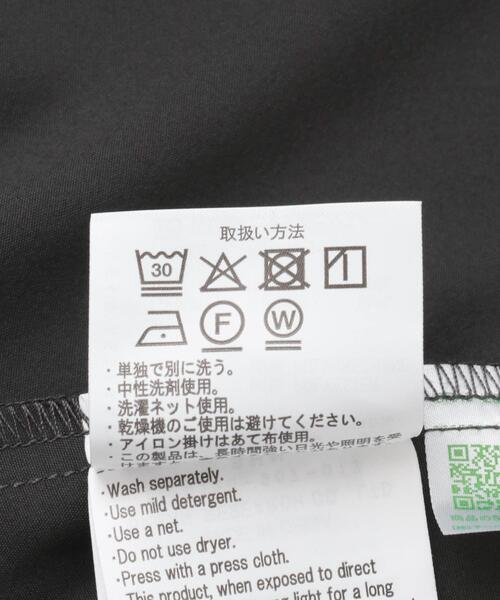 URBAN RESEARCH DOORS(アーバンリサーチドアーズ)の「『UR TECH』サマシェアウエストドロストワンピース(ワンピース・レディース・グレー/ブラック・MEDIUM)」の15枚目の写真