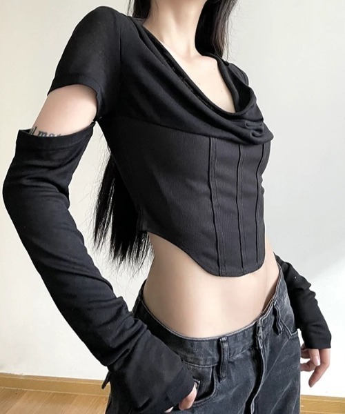 トップス セール】フード付きクロップドトップス（Tシャツ/カットソー