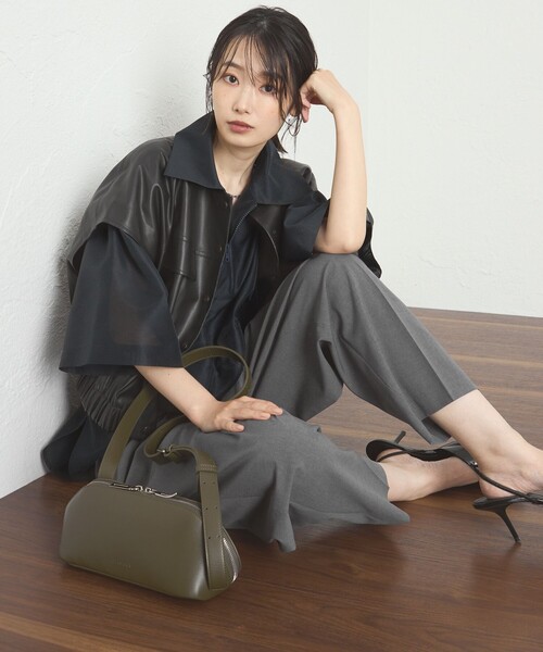 CAST:(キャストコロン)の「【接触冷感】オーガンジージップアップトップス(Tシャツ/カットソー・レディース・レッド/オフホワイト/ブラック・M/S)」の14枚目の写真