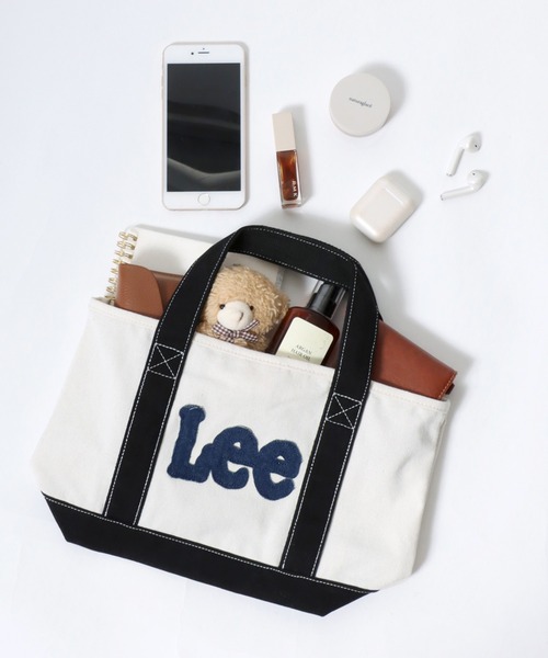 Lee(リー)の「Lee(リー)パッチワークロゴキャンバスミニトート レディース メンズ ユニセックス(トートバッグ・レディース・ホワイト系その他/ホワイト系その他2/ホワイト系その他3/ホワイト×レッド/ホワイト×グリーン/ホワイト×ブルー/ホワイト×ブラック・FREE)」の5枚目の写真