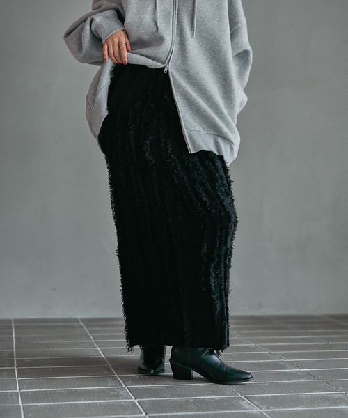 7ゲージフリンジニットスカート 581686（スカート）｜LEPSIM