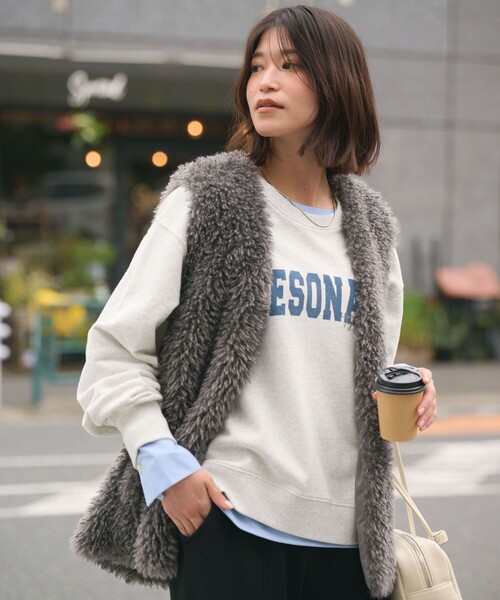 green label relaxing（グリーンレーベルリラクシング）の「【WEB限定】＜at ease＞ロゴ スウェット プルオーバー（スウェット・レディース・グレー/ダークグレー/ネイビー・FREE）」の2枚目の写真