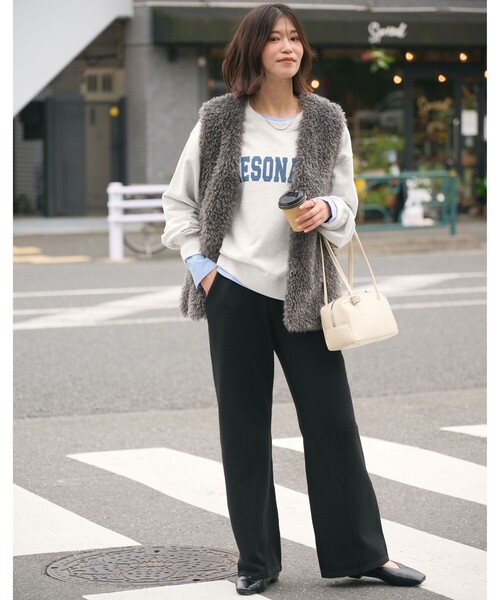 green label relaxing（グリーンレーベルリラクシング）の「【WEB限定】＜at ease＞ロゴ スウェット プルオーバー（スウェット・レディース・グレー/ダークグレー/ネイビー・FREE）」の5枚目の写真