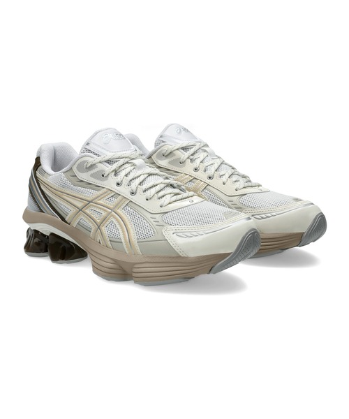 ASICS(アシックス)の「GEL-KINETIC FLUENT / ゲルキネティック フルーエント(スニーカー・メンズ・ホワイト系その他・23/25/28.5/23.5/24.5/27.5/26.5/24/27/28/26/25.5/29)」の1枚目の写真