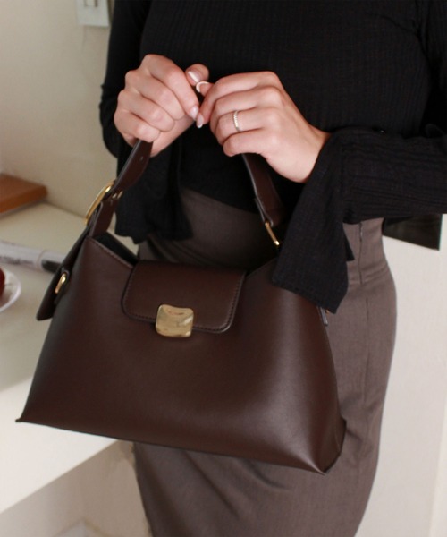 セール】【500mlペットボトル収納可能】ニュアンスメタルフラップ