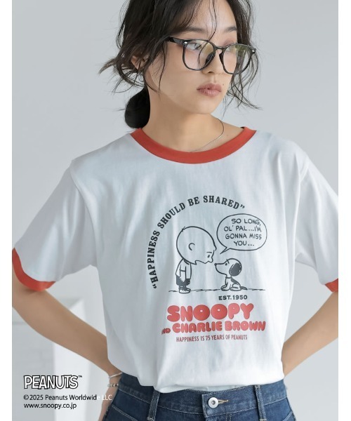 PEANUTS（ピーナッツ）の「[PEANUTS][別注]コンパクトリンガーTシャツ（Tシャツ/カットソー・レディース・ベージュ/ホワイト/グレー/チャコールグレー・MEDIUM/LARGE）」の2枚目の写真