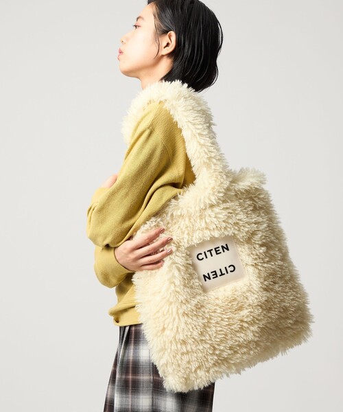 CITEN(シテン)の「<CITEN>モコモコトートバッグ(トートバッグ・レディース・ライトブルー/クリーム/ダークブラウン/ダークグレー・FREE)」の3枚目の写真