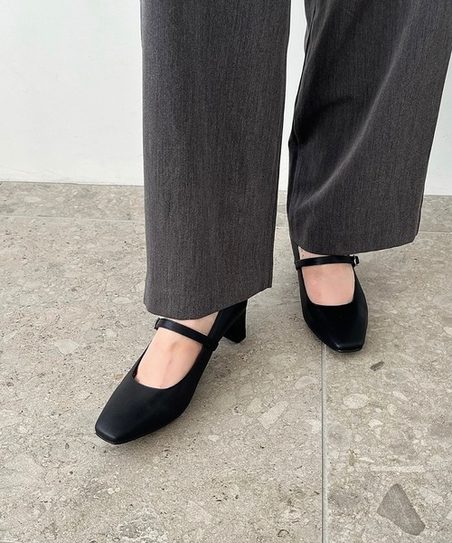 ORiental TRaffic（オリエンタルトラフィック）の「スクエアトゥストラップヒールパンプス/R-3006（パンプス・レディース・ブラック・33/42/43/35/36/37/34/40/38/39/41）」の13枚目の写真