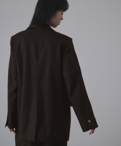 シングルブレストスリットジャケット（テーラードジャケット