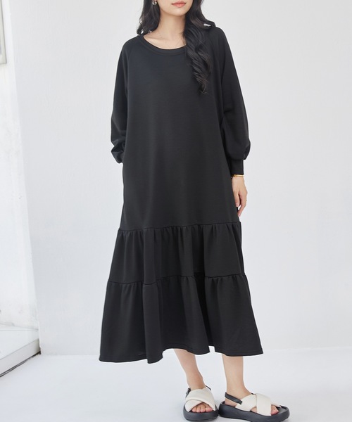 Lace Ladies(レースレディース)の「ラウンドネック ティアード 長袖 スウェット ワンピース(ワンピース・レディース・ブラック/グレー/オリーブ/チャコールグレー・FREE/S)」の5枚目の写真