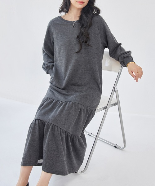 Lace Ladies(レースレディース)の「ラウンドネック ティアード 長袖 スウェット ワンピース(ワンピース・レディース・ブラック/グレー/オリーブ/チャコールグレー・FREE/S)」の14枚目の写真