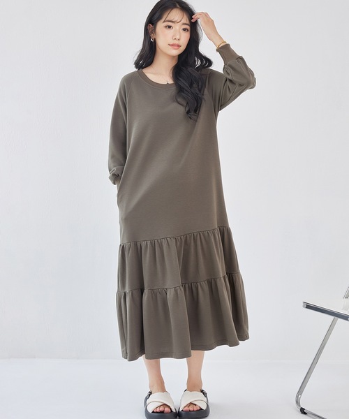 Lace Ladies(レースレディース)の「ラウンドネック ティアード 長袖 スウェット ワンピース(ワンピース・レディース・ブラック/グレー/オリーブ/チャコールグレー・FREE/S)」の15枚目の写真