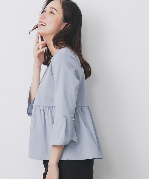 index（インデックス）の「ドッキングペプラムトップス【洗濯機洗い可】（Tシャツ/カットソー・レディース・ブラック/オフホワイト/ライトブルー・42/38/40/36）」の12枚目の写真