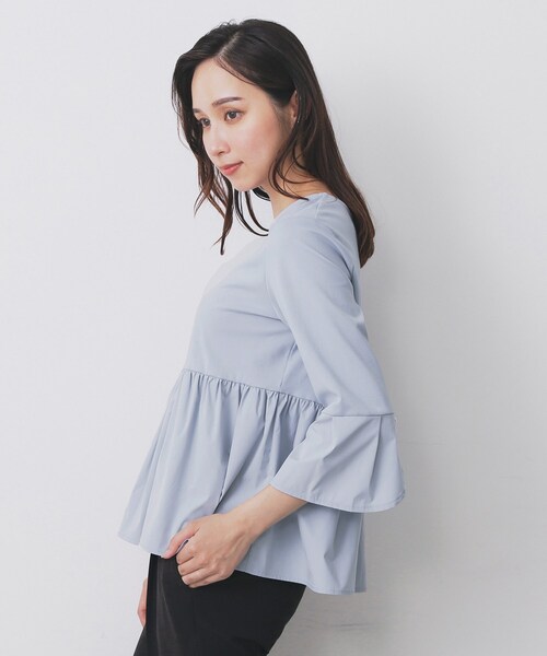 index（インデックス）の「ドッキングペプラムトップス【洗濯機洗い可】（Tシャツ/カットソー・レディース・ブラック/オフホワイト/ライトブルー・42/38/40/36）」の17枚目の写真