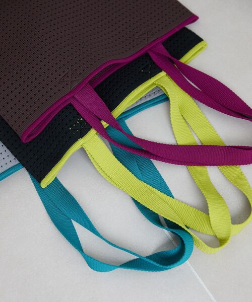 AMERICAN HOLIC（アメリカンホリック）の「メッシュニットトートバッグ（トートバッグ・レディース・ブラック/グレー/ブラウン・FREE）」の17枚目の写真