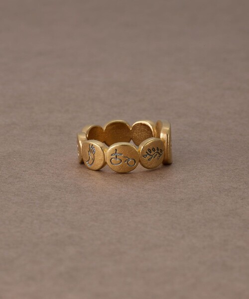 ete bijoux（エテビジュー）の「[ライフイズアジャーニー] アドベンチャーリング（リング・レディース・イエローゴールド・11号/13号）」の2枚目の写真