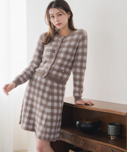 MISCH MASCH（ミッシュマッシュ）の「2025秋冬新作 シャギーニットカーディガン（カーディガン/ボレロ・レディース・ブルー/ホワイト/グレー/モカ・ﾌﾘ-）」の8枚目の写真