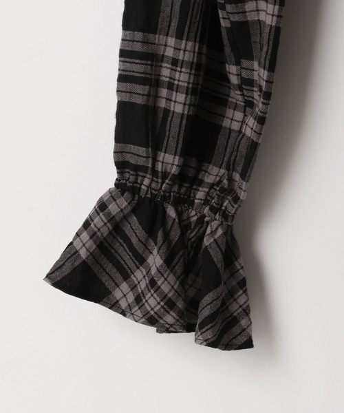 LOWRYS FARM（ローリーズファーム）の「チェックシャーリングチュニックブラウス  605751（シャツ/ブラウス・レディース・ブラック/ブラウン・FREE）」の9枚目の写真