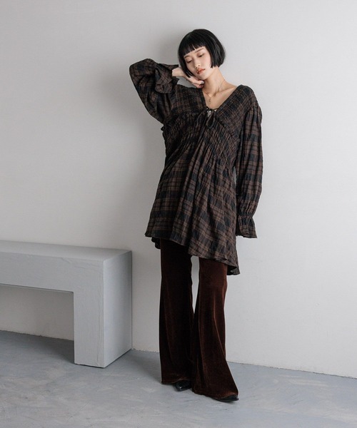 LOWRYS FARM（ローリーズファーム）の「チェックシャーリングチュニックブラウス  605751（シャツ/ブラウス・レディース・ブラック/ブラウン・FREE）」の18枚目の写真