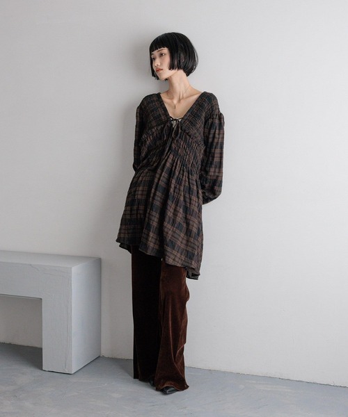 LOWRYS FARM（ローリーズファーム）の「チェックシャーリングチュニックブラウス  605751（シャツ/ブラウス・レディース・ブラック/ブラウン・FREE）」の17枚目の写真