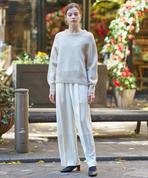 DRESSTERIOR（ドレステリア）の「カシミヤブレンドクルーネックニット（ニット/セーター・レディース・ライトグレー/ナチュラル/ワインレッド・36/34/38）」の6枚目の写真