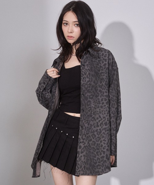 ENVYM(アンビー)の「レオパード オーバーシャツ(シャツ/ブラウス・レディース・グレー/ブラウン・FREE)」の14枚目の写真