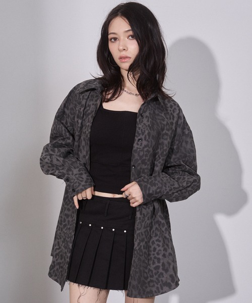 ENVYM(アンビー)の「レオパード オーバーシャツ(シャツ/ブラウス・レディース・グレー/ブラウン・FREE)」の15枚目の写真