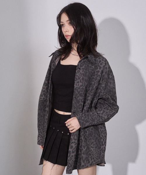 ENVYM(アンビー)の「レオパード オーバーシャツ(シャツ/ブラウス・レディース・グレー/ブラウン・FREE)」の16枚目の写真