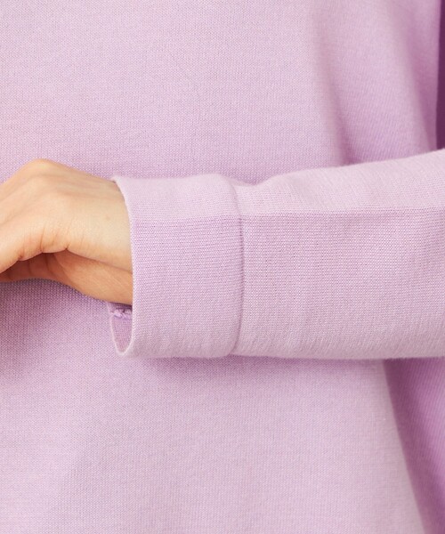MACKINTOSH PHILOSOPHY(マッキントッシュ フィロソフィー)の「GREY LABEL ファインコットンVネックニット(ニット/セーター・レディース・チャコールグレー/ブラウン系その他5/レッド系その他/ピンク系その他2・2/6)」の9枚目の写真