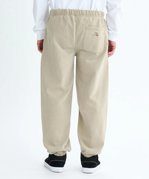 Quiksilver(クイックシルバー)の「PG DNA SWEAT PANT /クイックシルバーピグメント加工ウエストゴムスウェットパンツ(スウェットパンツ・メンズ・ブラック/グレー/ベージュ・MEDIUM/LARGE/X-LARGE)」の20枚目の写真