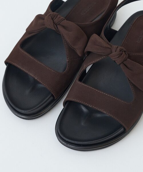 BEARDSLEY（ビアズリー）の「《SALONDEJU》リボン型サンダル（サンダル・レディース・ブラック/ブラウン・36/37/38/39）」の10枚目の写真