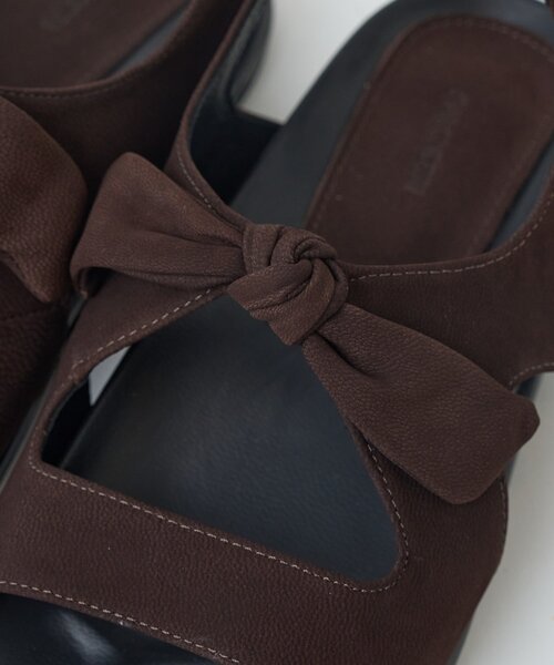 BEARDSLEY（ビアズリー）の「《SALONDEJU》リボン型サンダル（サンダル・レディース・ブラック/ブラウン・36/37/38/39）」の11枚目の写真
