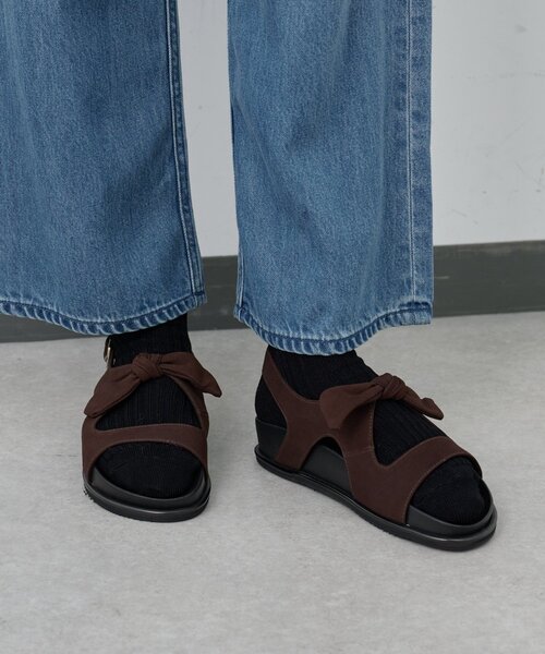 BEARDSLEY（ビアズリー）の「《SALONDEJU》リボン型サンダル（サンダル・レディース・ブラック/ブラウン・36/37/38/39）」の15枚目の写真